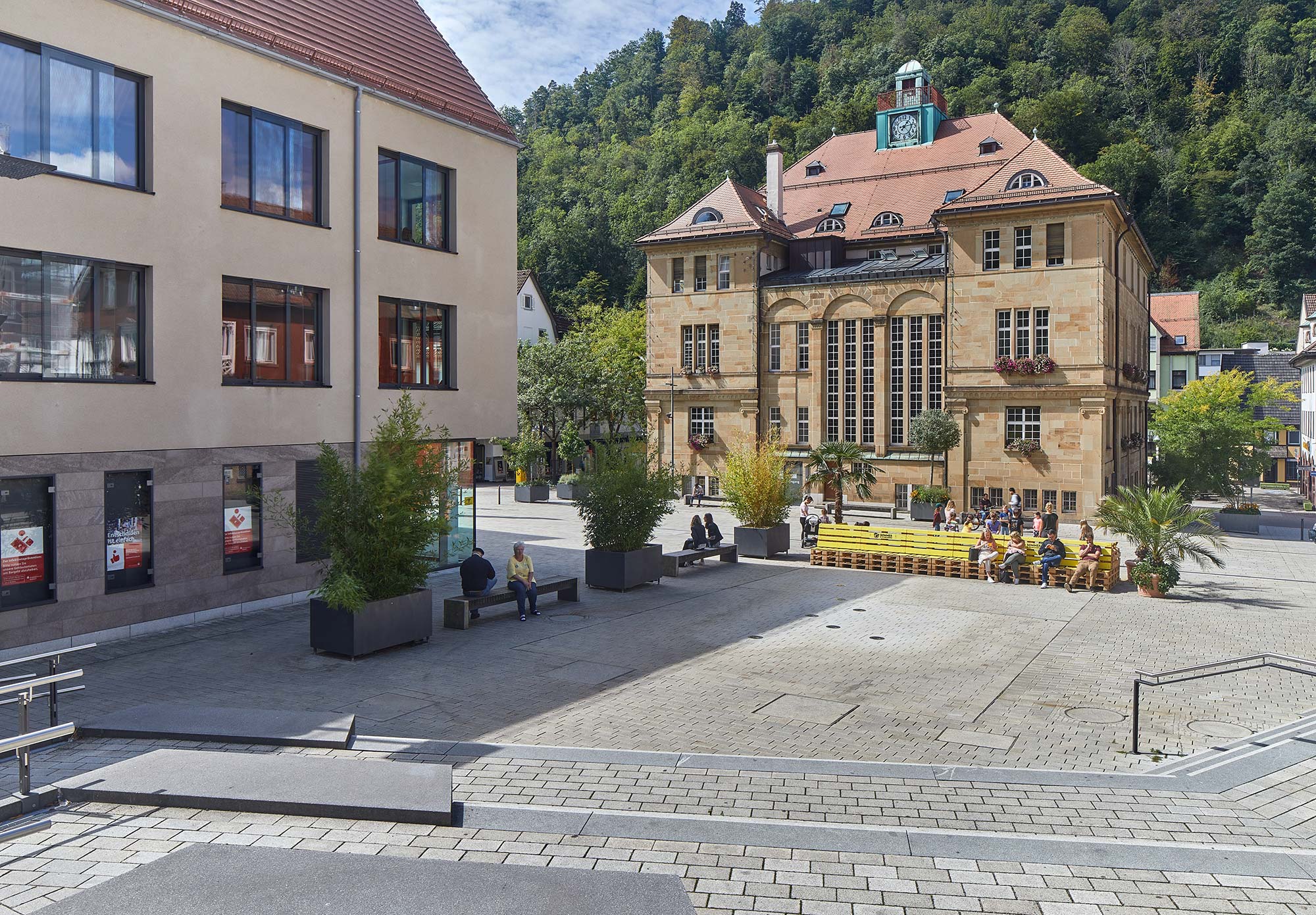 Schramberg Rathausplatz 02