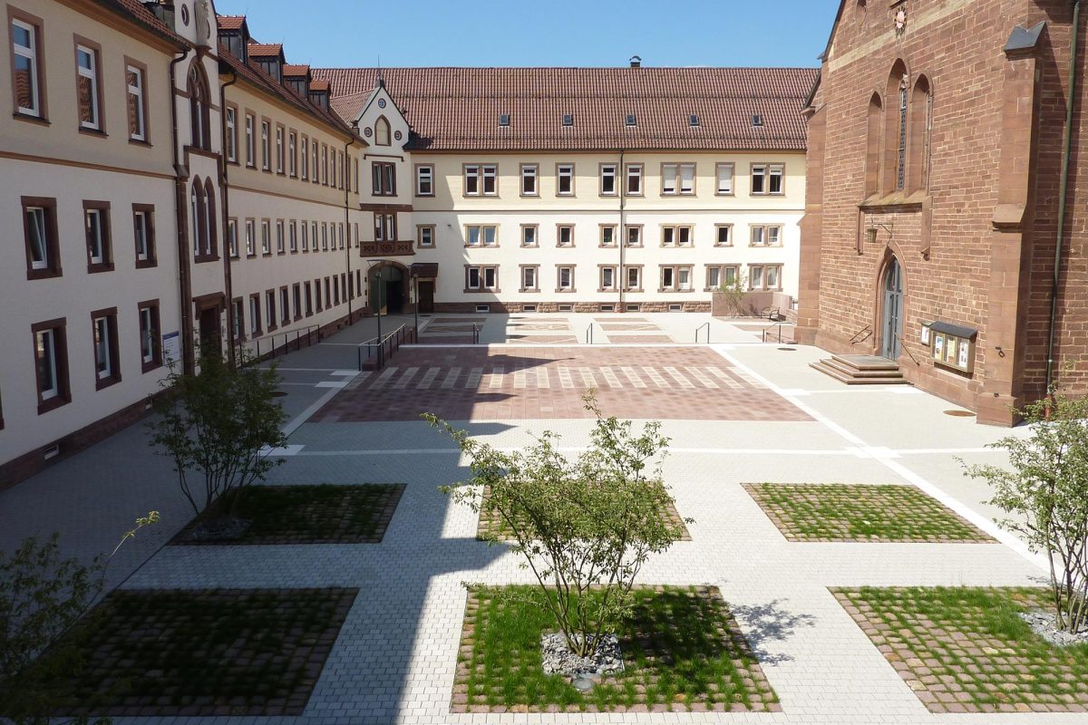 Schramberg-Heiligenbronn, Stiftung St. Franziskus – Klosterhof